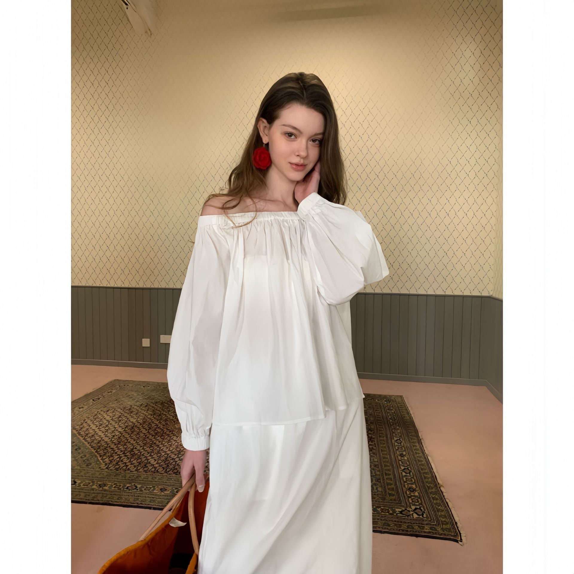 One-Shoulder Asymmetric Tee