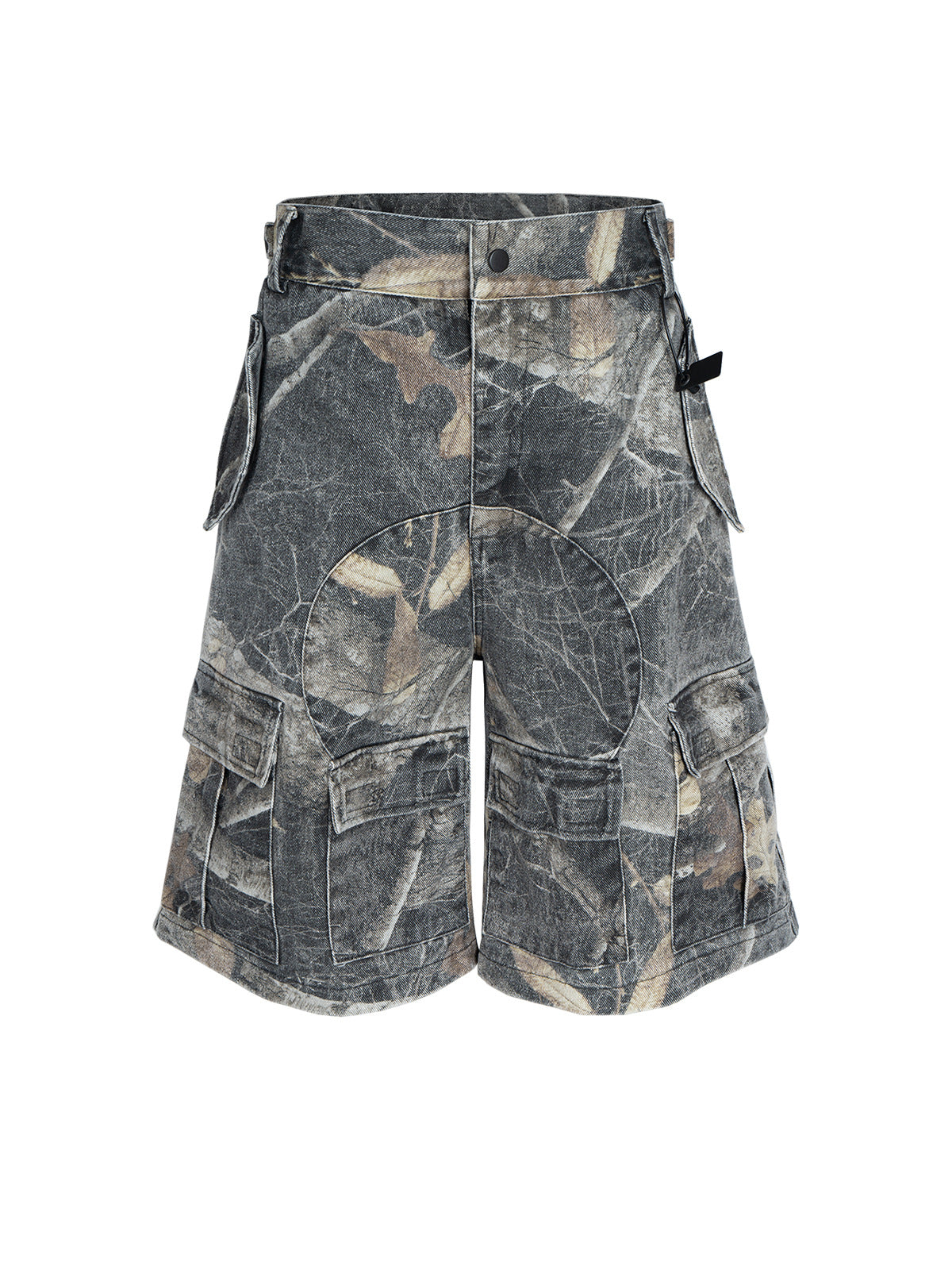 Terrain Camo Short - detail view