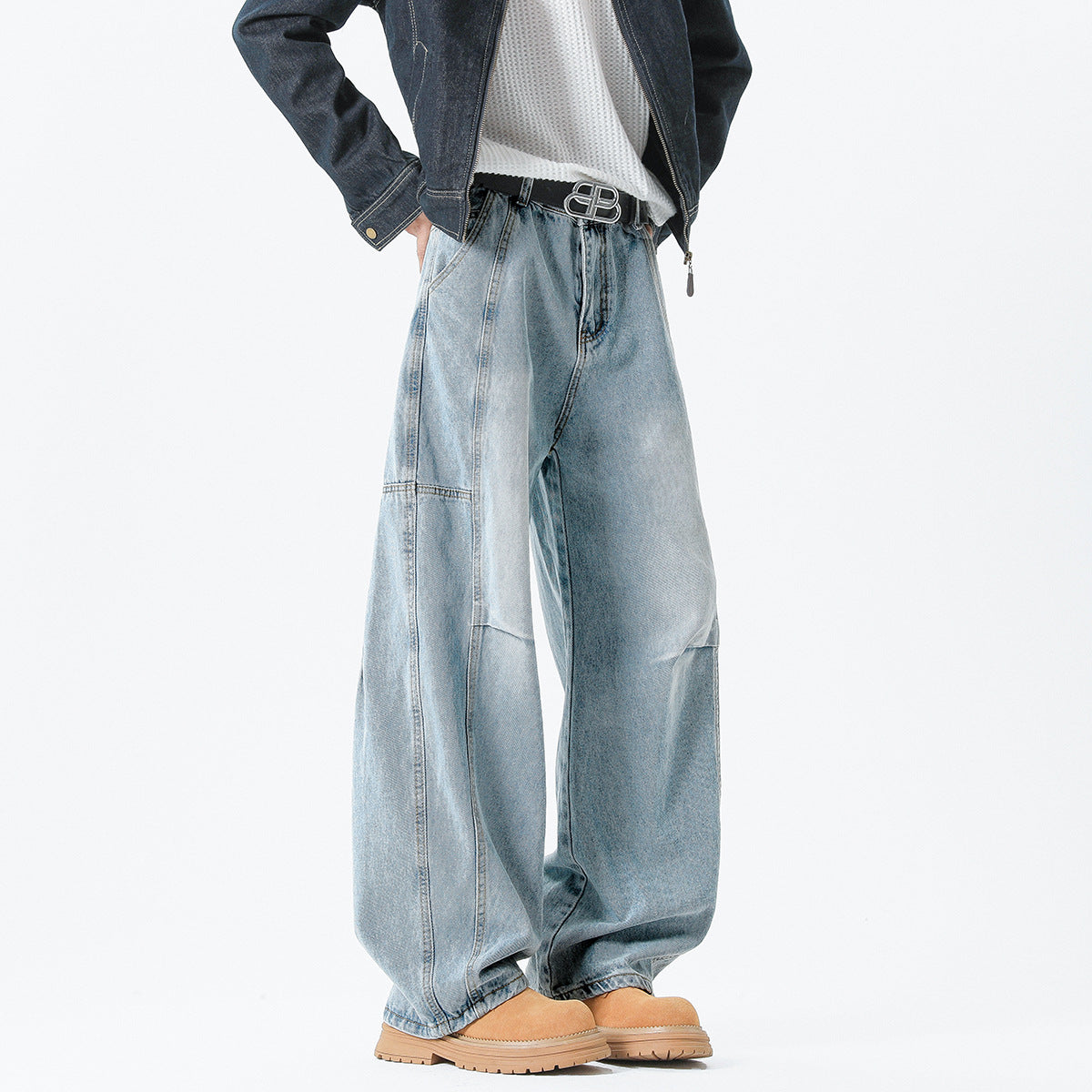 Essentials Pleat Jean - detail view